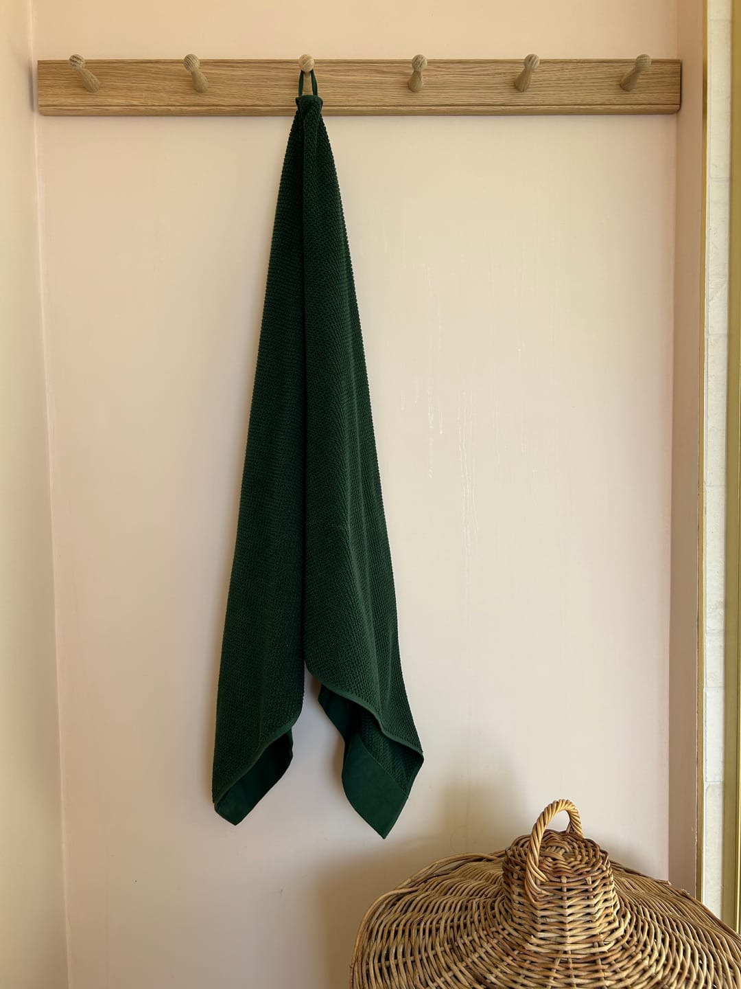 Customer photo review of Oak Shaker Peg Rail