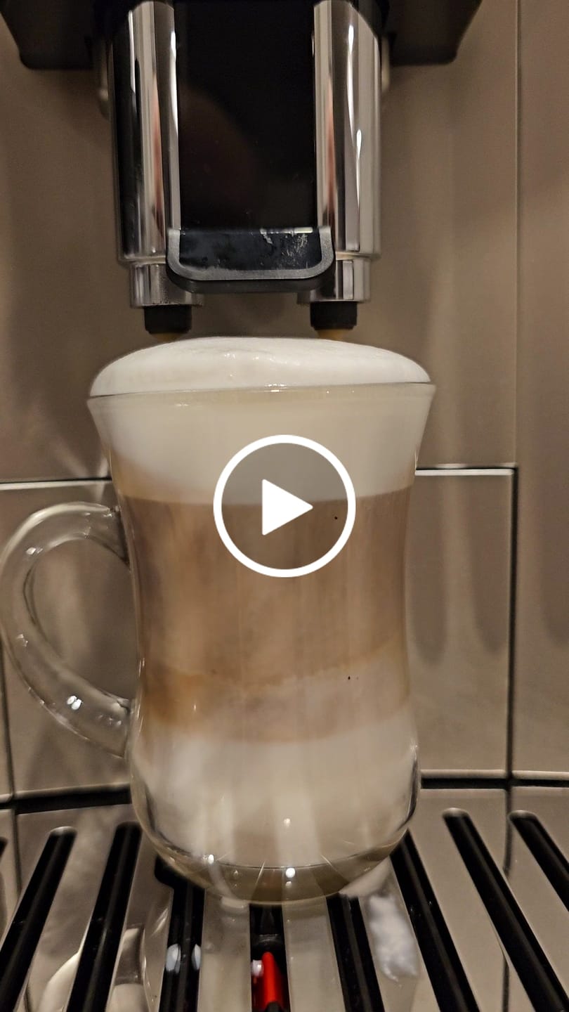 Customer video review of DeLonghi - Magnifica EVO (ECAM29084SB)