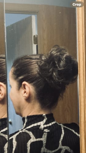 Customer photo review of JuvaBun Small Messy Bun