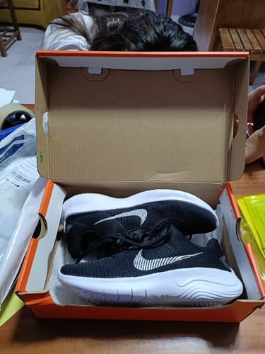 Customer photo review of Nike Women's Flex Experience Run 11 Next Nature Running Shoes