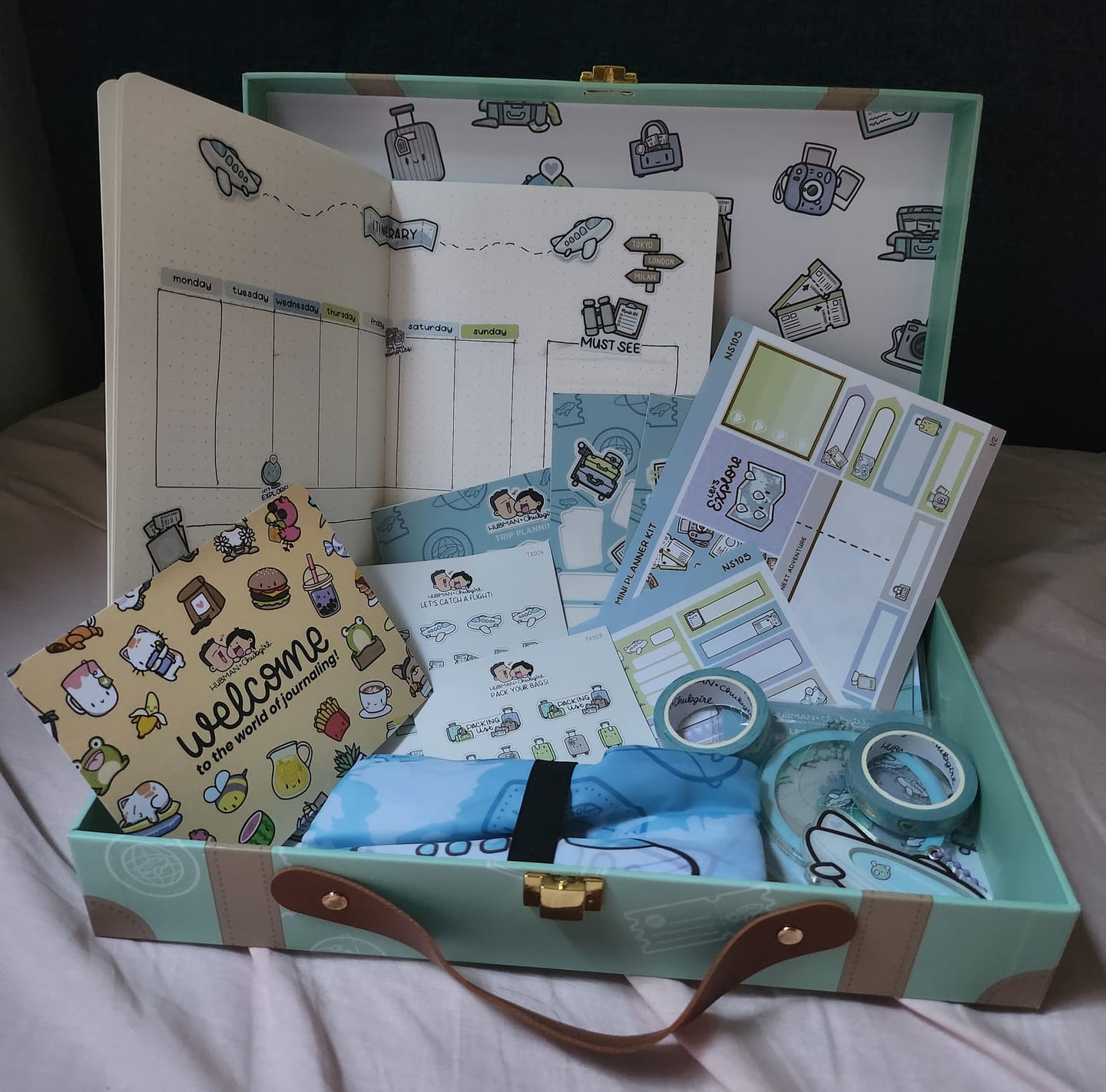Customer photo review of Let's Travel Box Set
