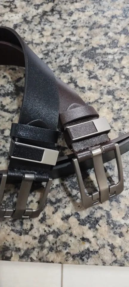 Customer photo review of Genuine Leather Belt Sculpted Buckle — Black | KIMLUD