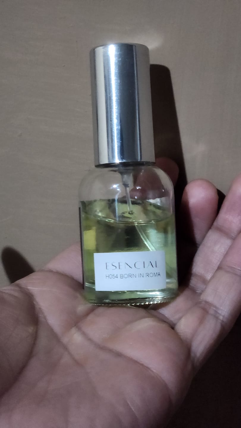 Customer photo review of H054 Inspirado en: Valentino Uomo Born in Roma - Valentino