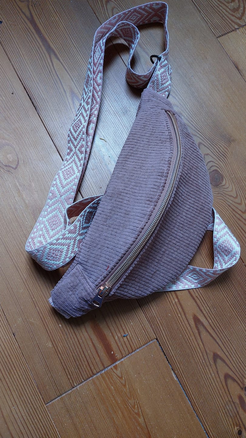 Customer photo review of Baileigh Bag