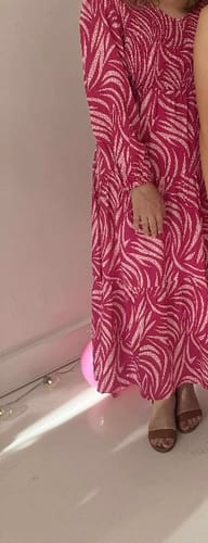 Customer photo review of Mina Shirred Midi Dress In Hot Pink Print