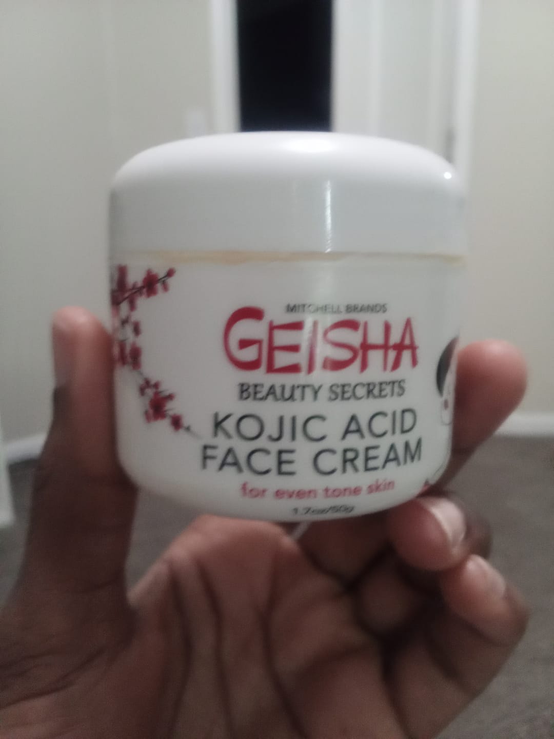 Customer photo review of Geisha Active Brightening Cream with Kojic Acid - 50ml / 1.7 fl oz