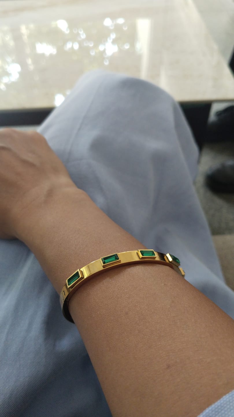 Customer photo review of Enchanting Stone Bangle Bracelet