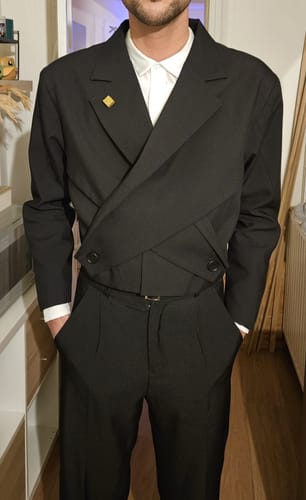 Customer photo review of Hem Irregular Crossover Cropped Blazer