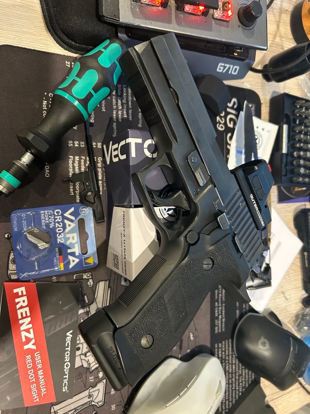 Customer photo review of Vector Optics SCRD-64 Frenzy-X 1x19x28 GenII