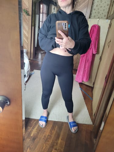 Customer photo review of Salty Savage Ladies High Rise “Spliced Smile” Legging | Miami Performance