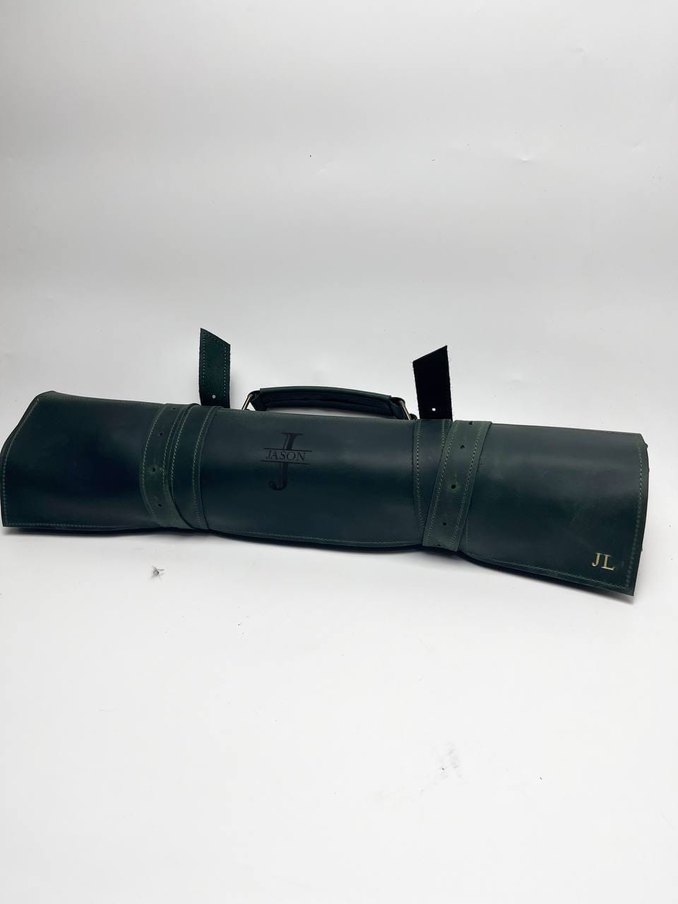 Customer photo review of The Professional's Leather Knife Roll