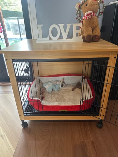 Customer photo review of PaWz Premium Wooden Wire Dog Kennel