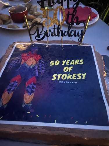 Customer photo review of 25cm x 25cm Square Custom Edible Icing Image