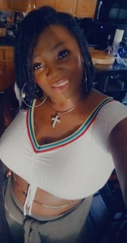 Customer photo review of Ghana Tie On Waist Beads
