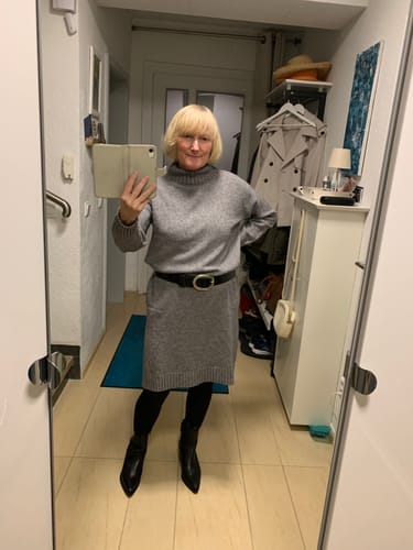 Customer photo review of Strickkleid "Sannaa"