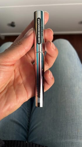 Customer photo review of Nora mascara