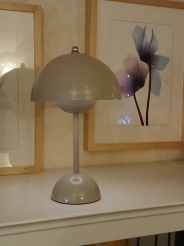 Customer photo review of Bordslampa - Svamplampa Flowerbud - Batteridriven 5000 mAH