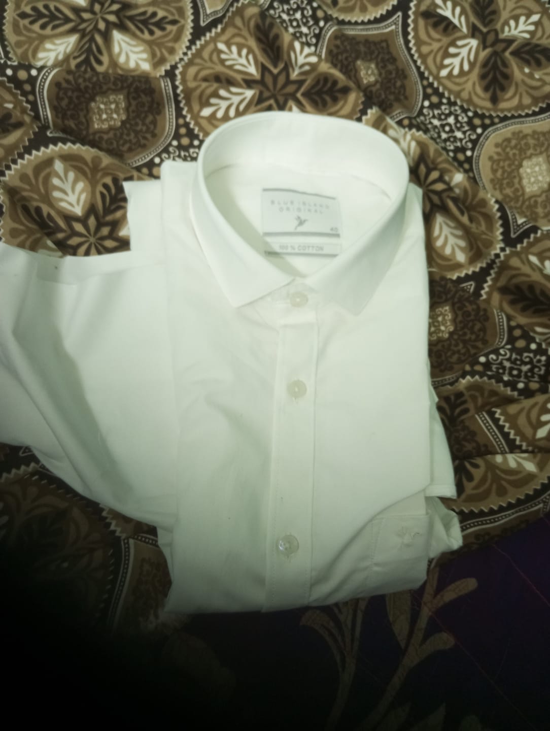 Customer photo review of Pure White Solid - Half Sleeve - Stain Proof