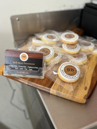 Customer photo review of 15 x 5 cm Pre-cut Standard Cupcake Custom Edible Icing Images