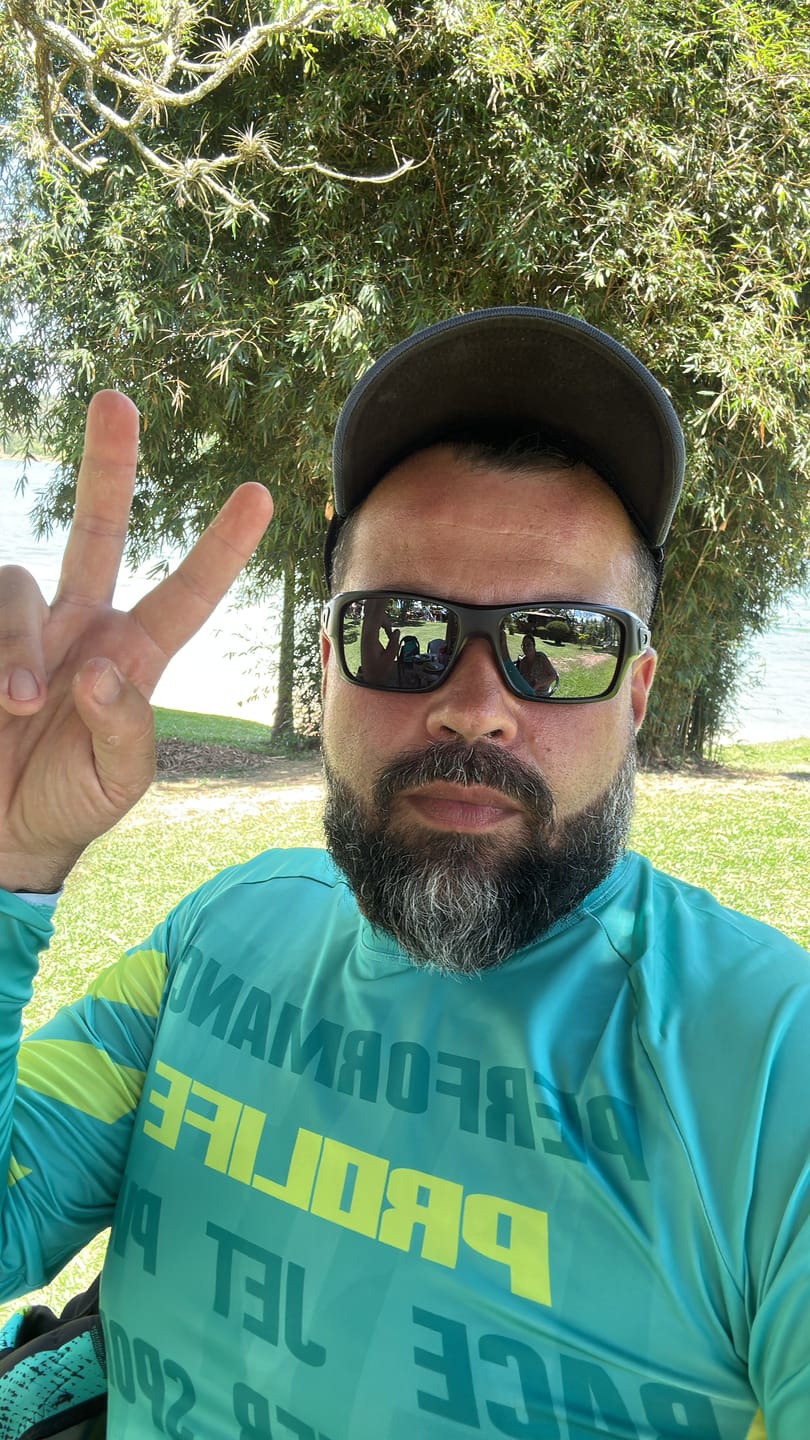 Customer photo review of Camisa UV Masculina Life