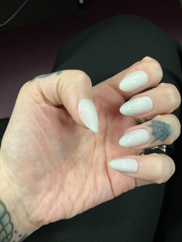 Customer photo review of Milkyway - Press On Nails