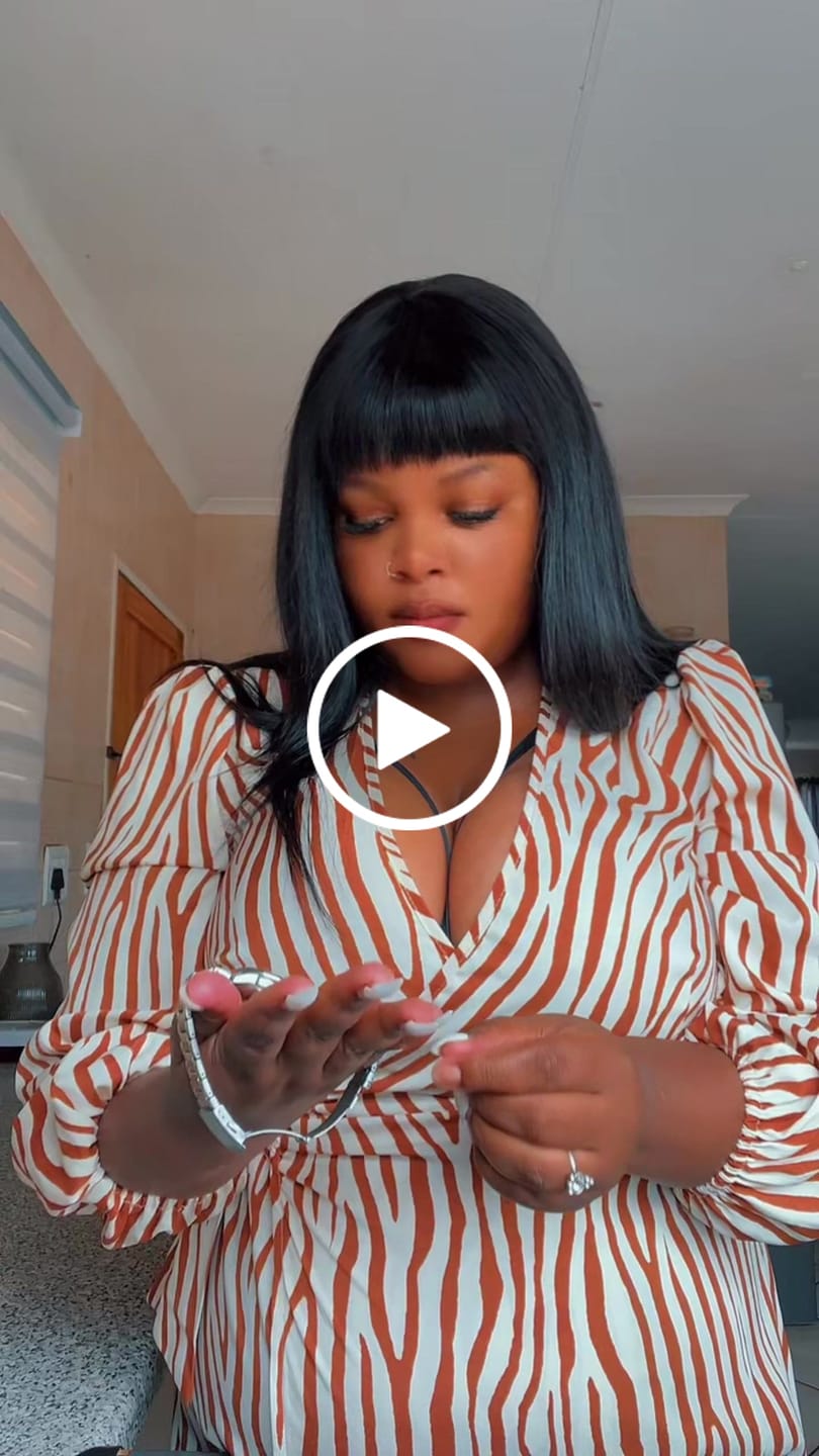 Customer video review of Brazilian Fringe 16"