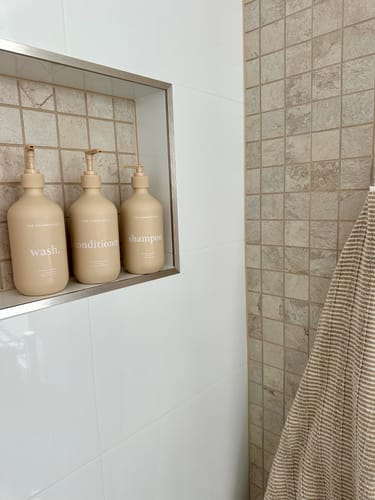 Customer photo review of Keep It Simple Shampoo + Conditioner Kit - Nude