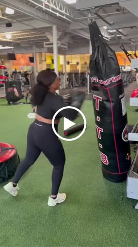 Customer video review of Power Leggings