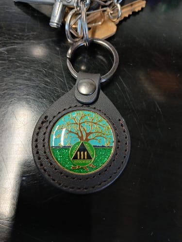 Customer photo review of 1 to 60 Year Tree of Life Specialty AA Recovery Medallion - Tri-Plated Chip/Coin