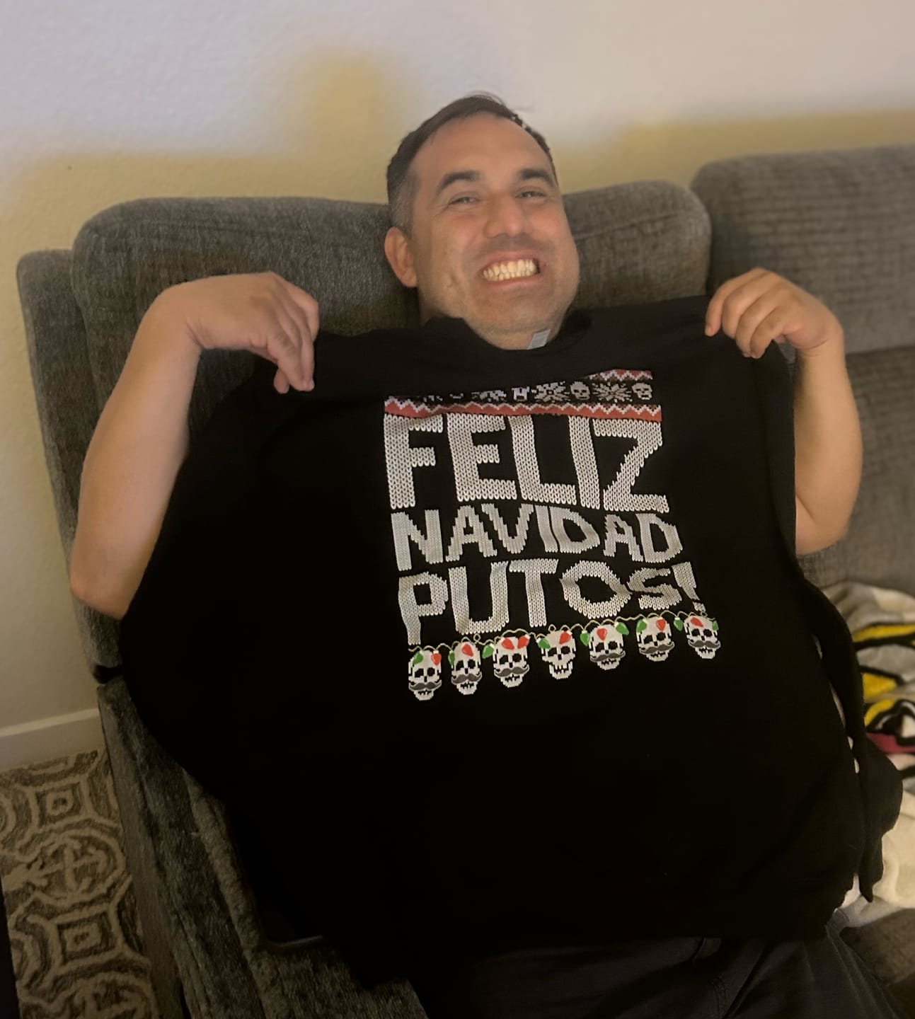 Customer photo review of Feliz Navidad Putos OG Navidad Sweatshirt