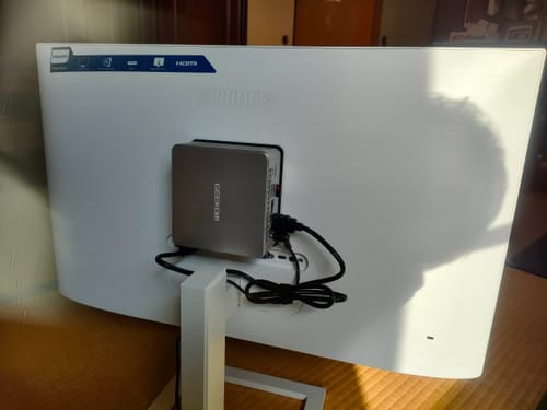 Customer photo review of GEEKOM NUC AE8 AMD Ryzen R7-8845HS/R9-8945HS