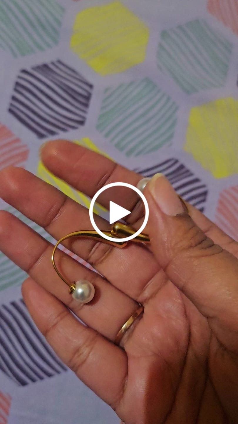 Customer video review of Pearl Hook Earrings