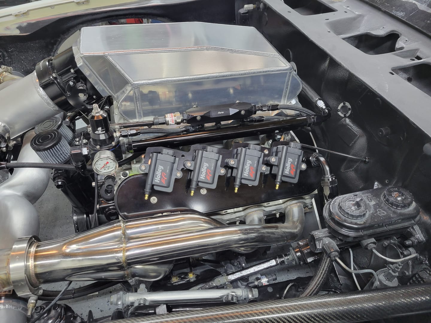 Customer photo review of Smart Coil IGN1A Coil Bracket Mounting Kit for Motion Billet Valve Covers 10-12009