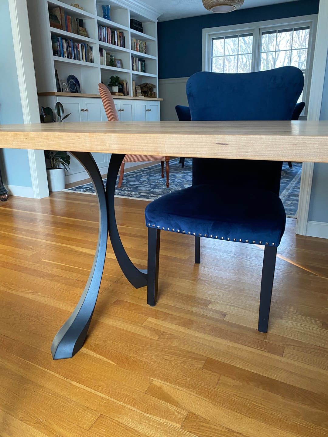 Customer photo review of Table Legs 421 Xeni 28H X-Shaped Metal Dining Furniture
