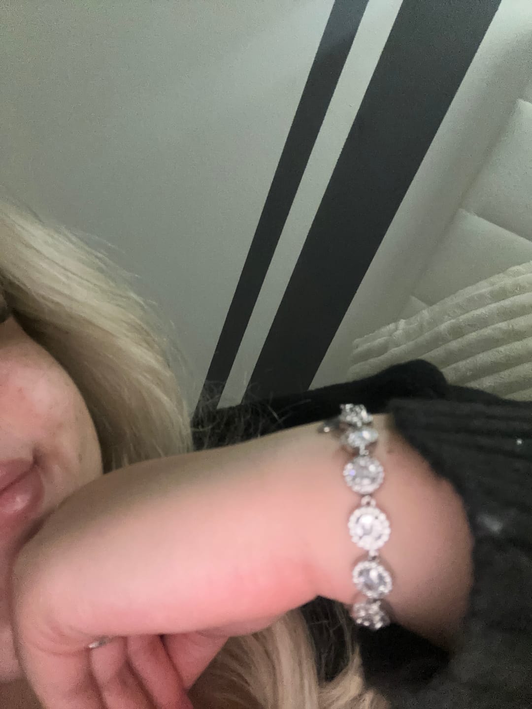 Customer photo review of Crystal Elegance Armband 14K Vergoldet