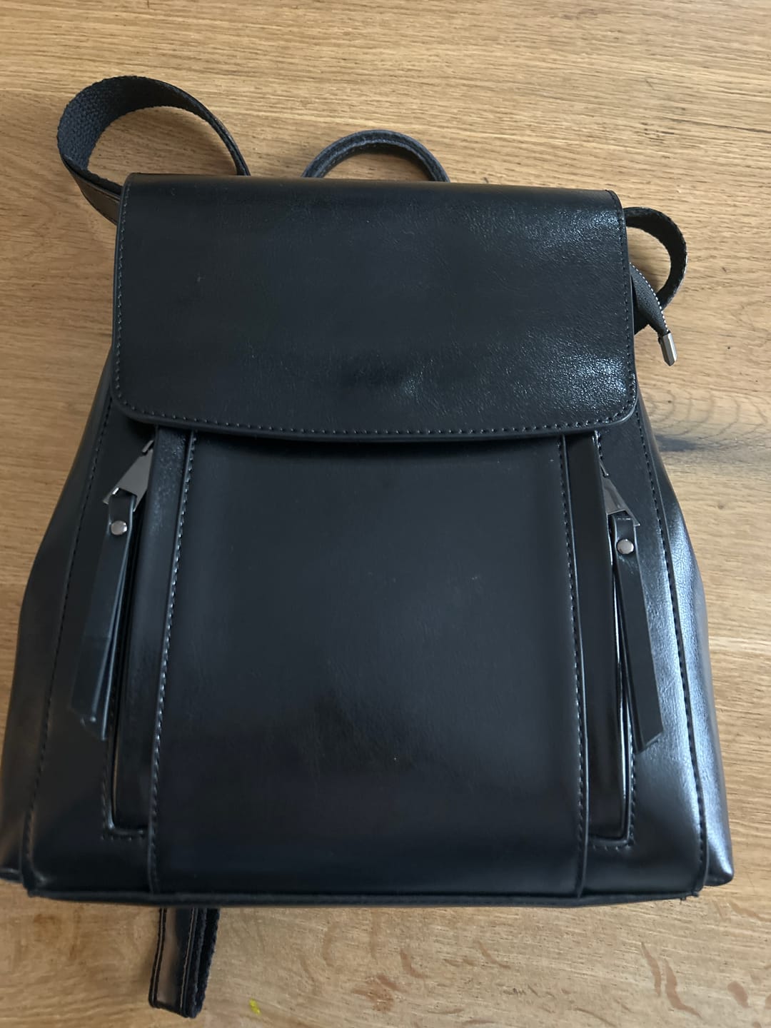 Customer photo review of Sac à Dos Cuir Femme Anastasia