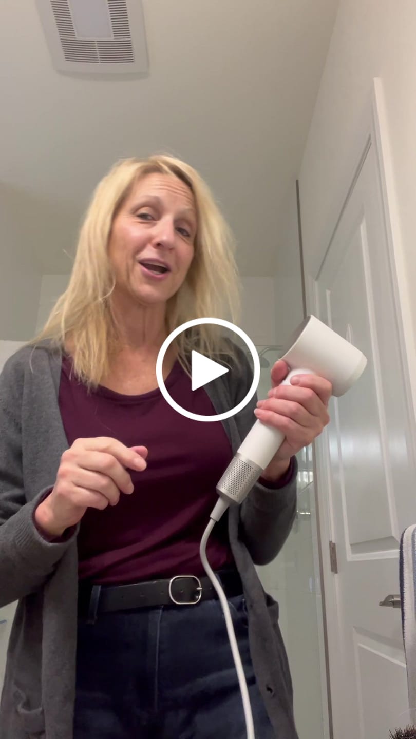 Customer video review of Laifen Swift · High-speed hair dryer