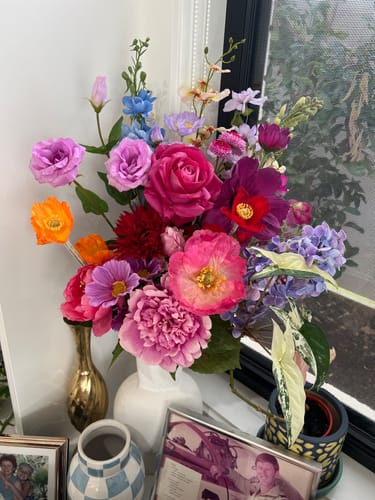 Customer photo review of Studio Alyssum Tote