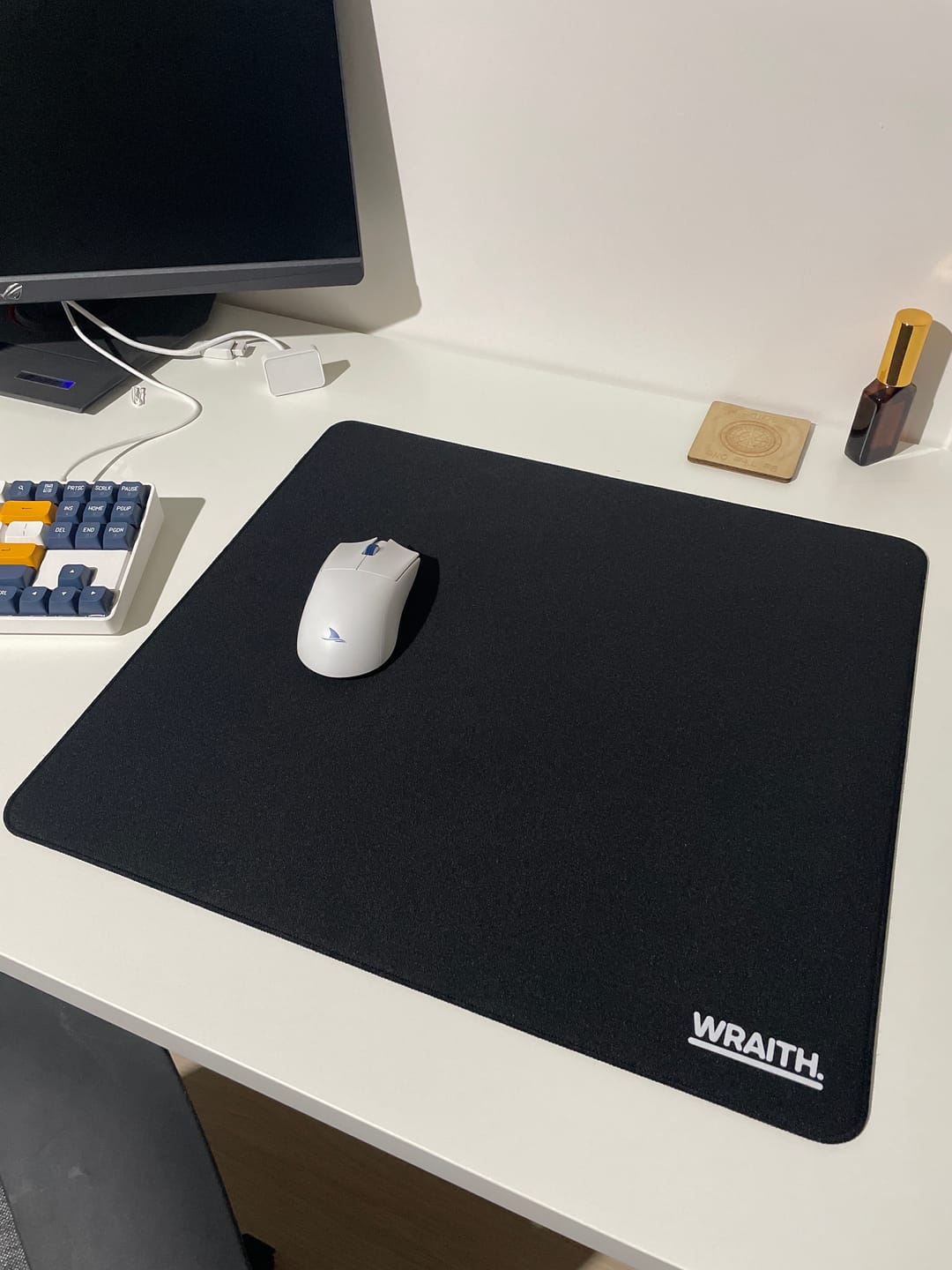 Customer photo review of Wraith Litepad Mousepad