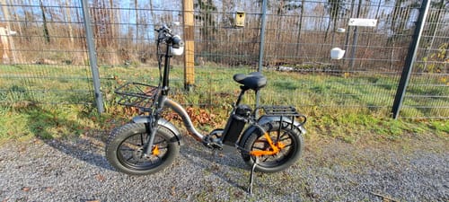 Customer photo review of Vakole Y20 Pro 20" Foldable Step-through Electric Fat Bike with 20Ah Samsung Battery Support APP