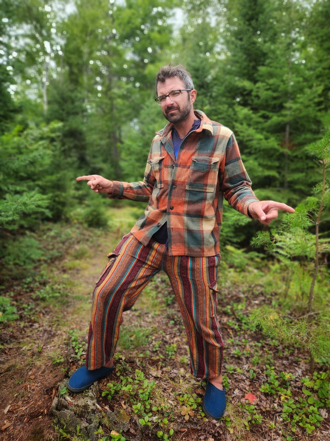 Customer photo review of Woven Cotton Cargo Pants