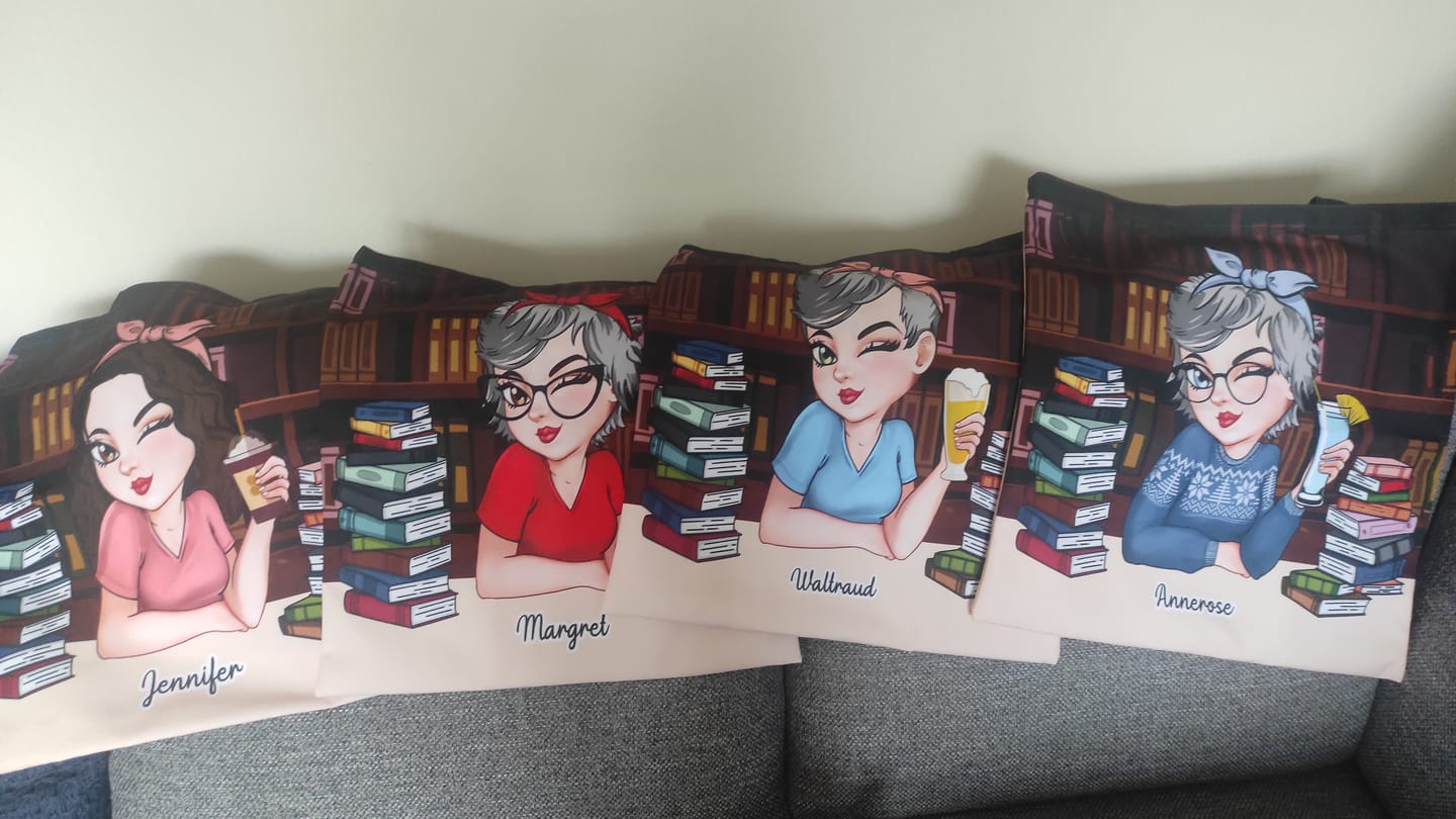 Customer photo review of Bücherliebe - Personalisierte Tragetasche für Buchliebhaberinnen