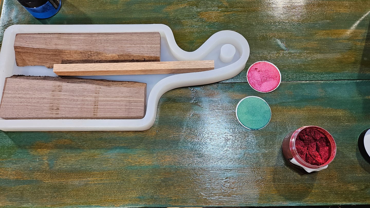 Customer photo review of 17.5x7x1" Small Free Flow Charcuterie Board Silicone Mold