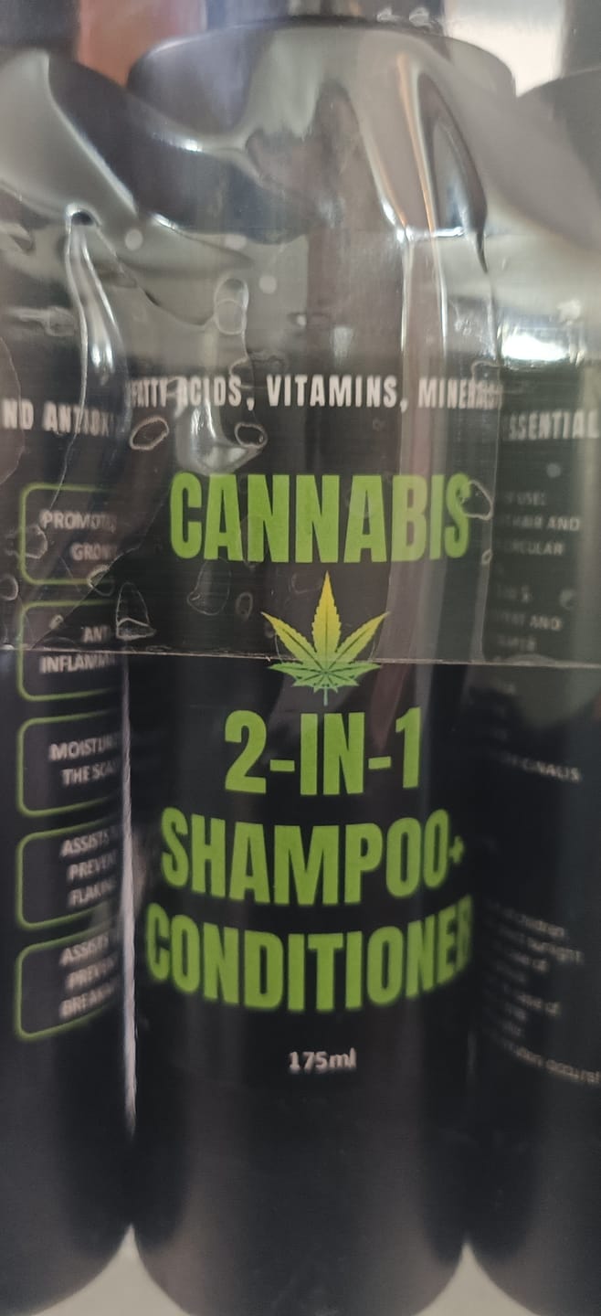 Customer photo review of Brightpack 2-in-1 Shampoo #30 (White Label Lab)