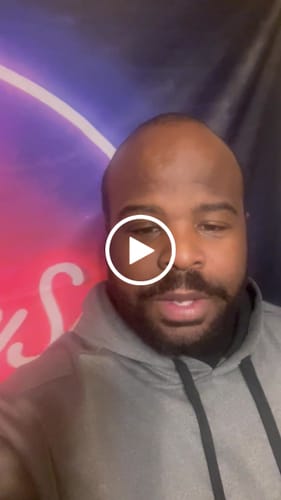 Customer video review of iPad Pro 6th Generation 12.9 Inch