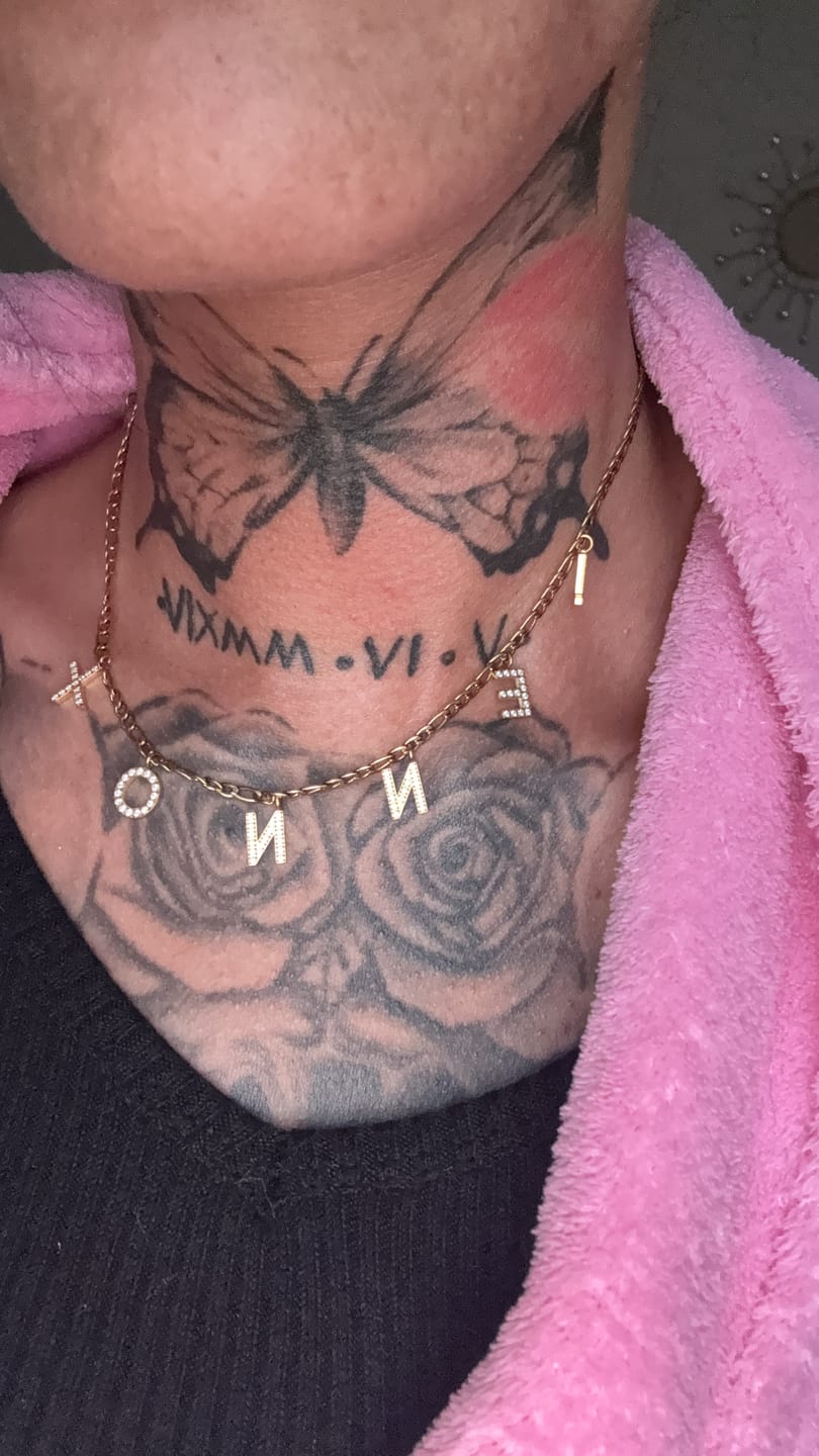 Customer photo review of Namenskette | 18K vergoldet