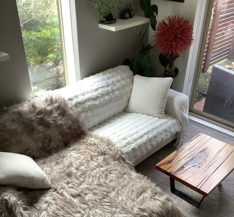 Customer photo review of Nordic Cozy Blanket