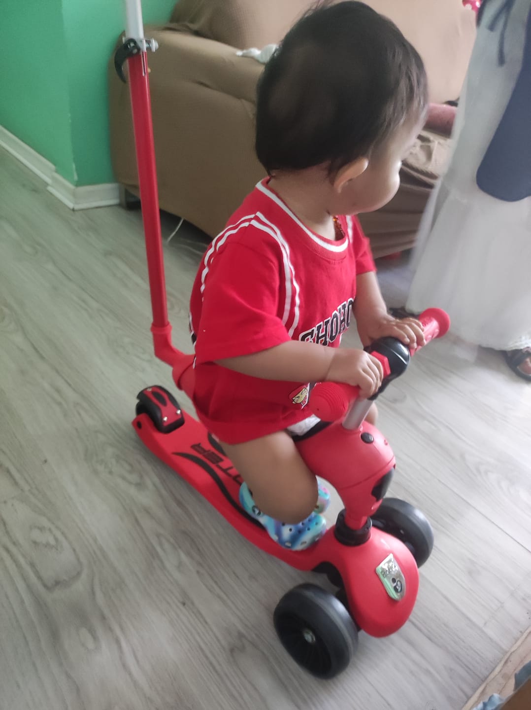 Customer photo review of Scooter para niños y niñas 3 en 1