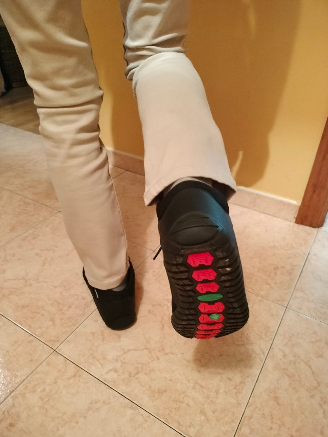 Customer photo review of Barefoot Free Walker Brave Ⅰ