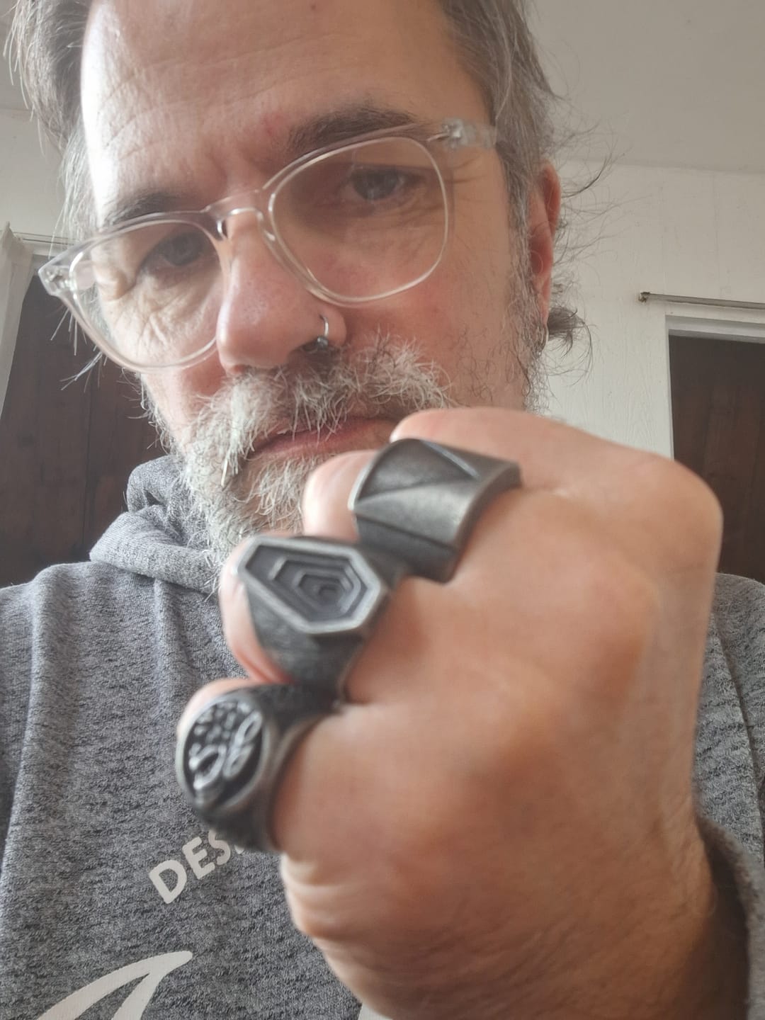 Customer photo review of GRAVES.